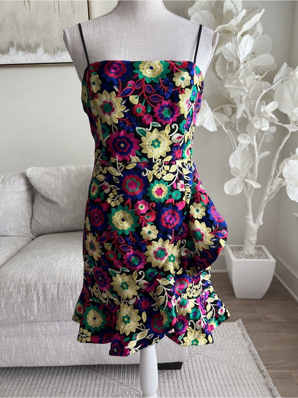 X By NBD Strapless Floral Embroidered Mini Dress in Navy, Pink And yellow Size M